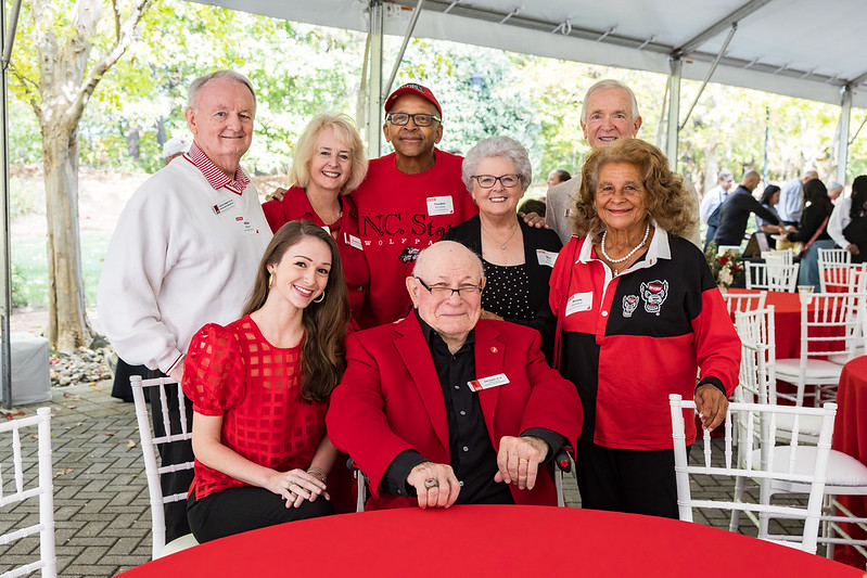 Alumni gather at the volunteer appreciation luncheon 